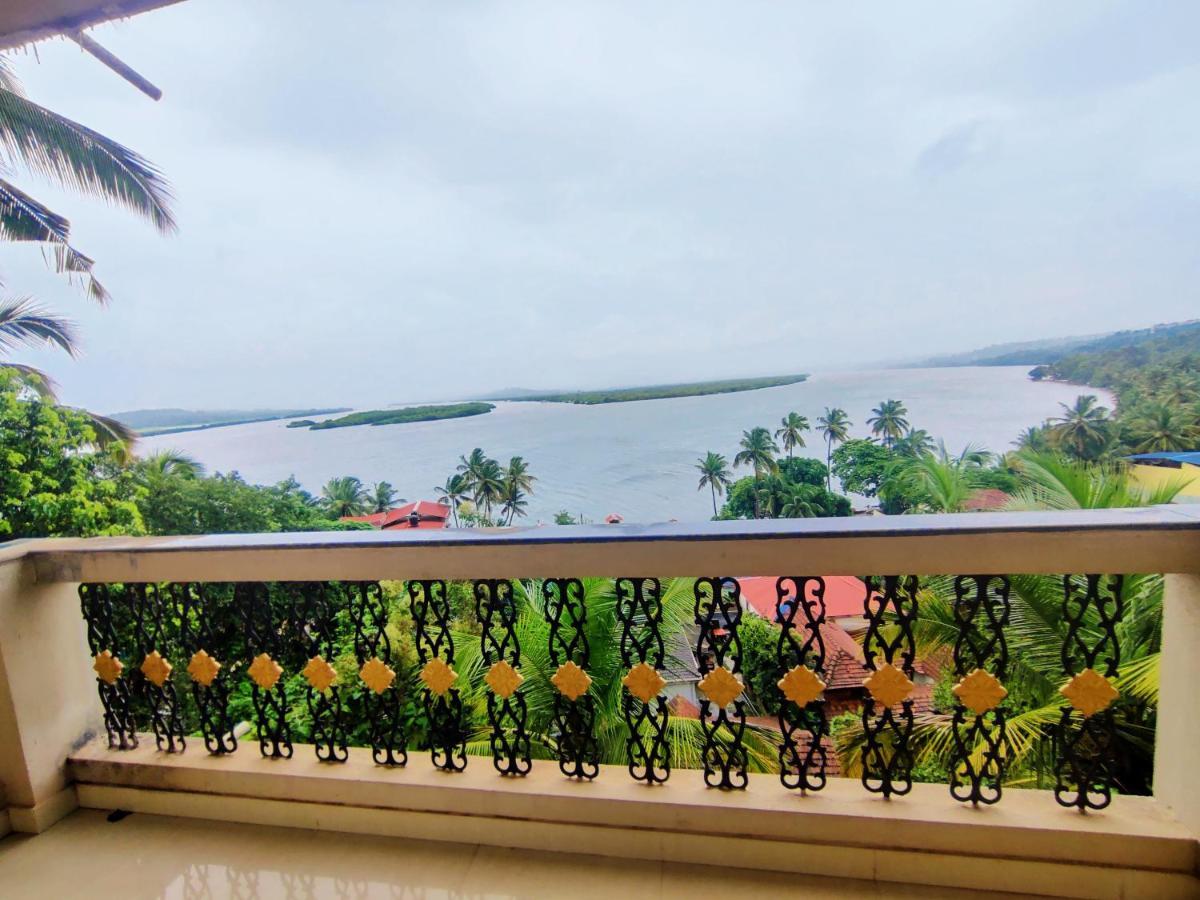 Ekaar Hotel Panaji Exterior photo